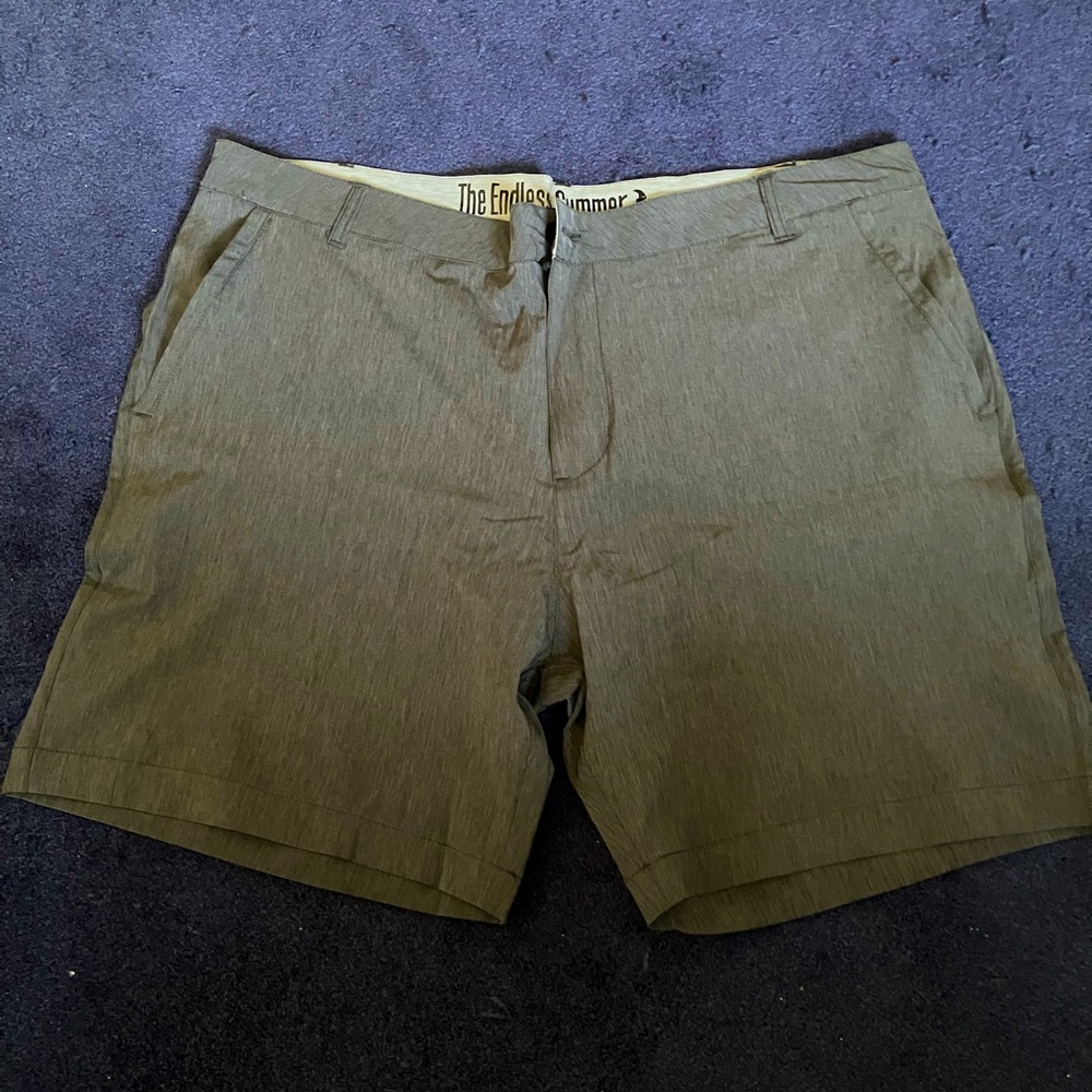 Men’s Brand New Casual Shorts - Size 38